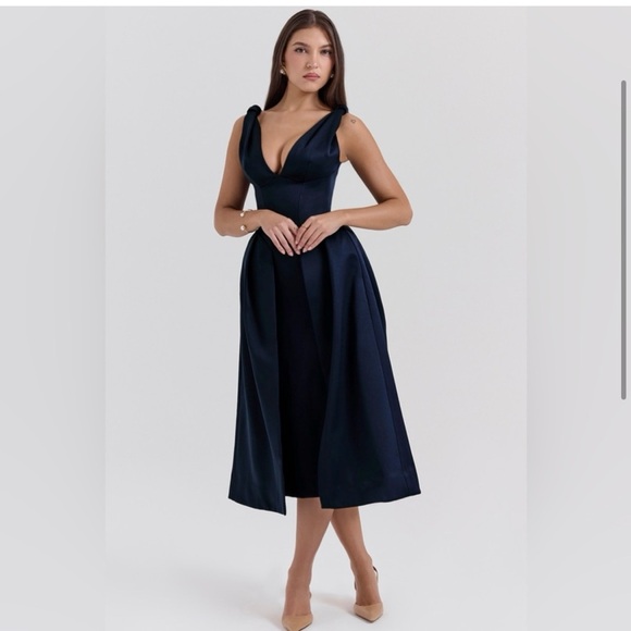 HOUSE OF CB Paloma Navy Satin Midi Dress